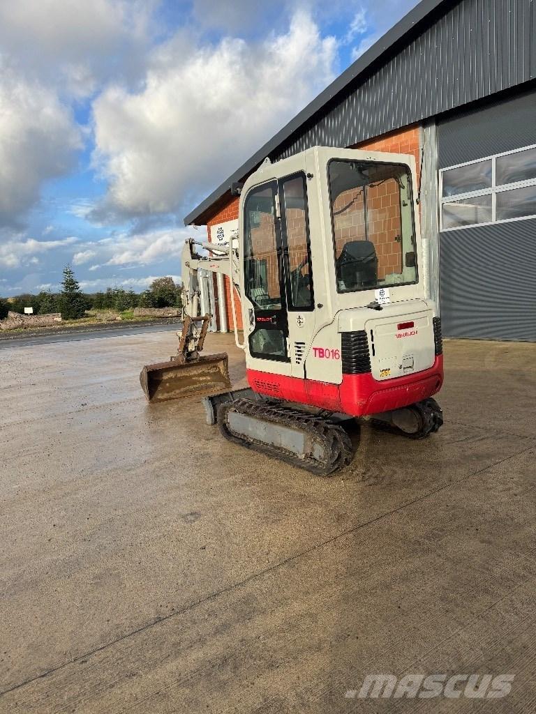 Takeuchi TB 016 حفارات صغيرة أقل من 7 طن (حفارات صغيرة)