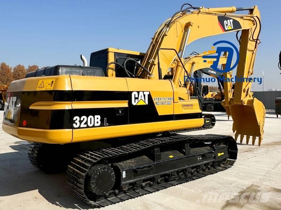 CAT 320 B L حفارات زحافة