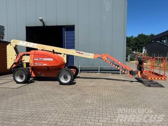 JLG 600 AJ رافعات سلة مفصلية