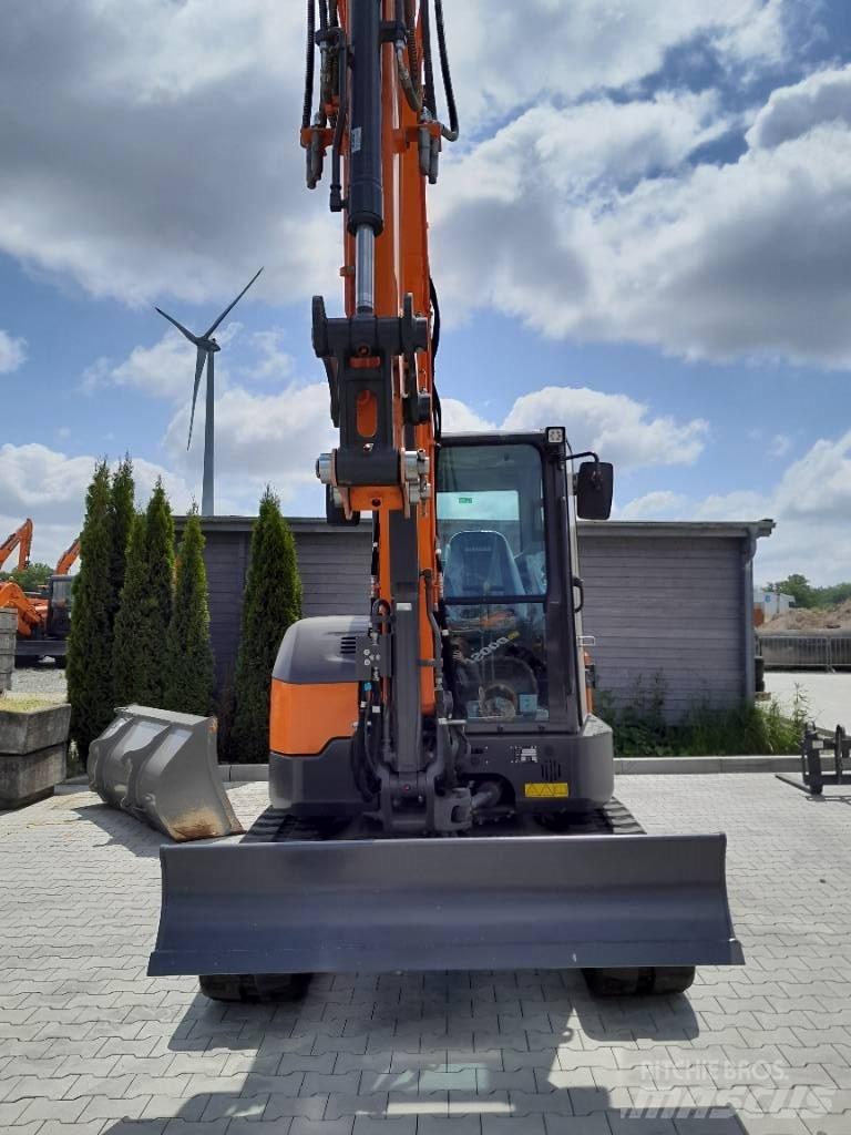 Doosan DX 63-7 حفارات صغيرة أقل من 7 طن (حفارات صغيرة)