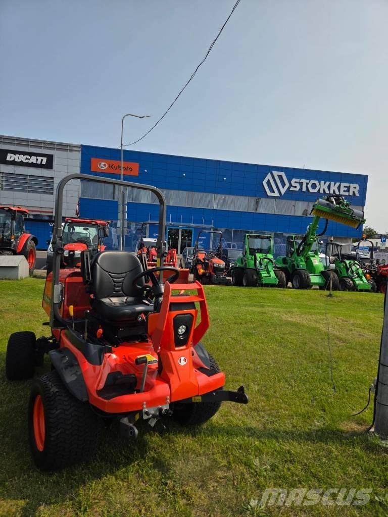 Kubota F 391 كناسات