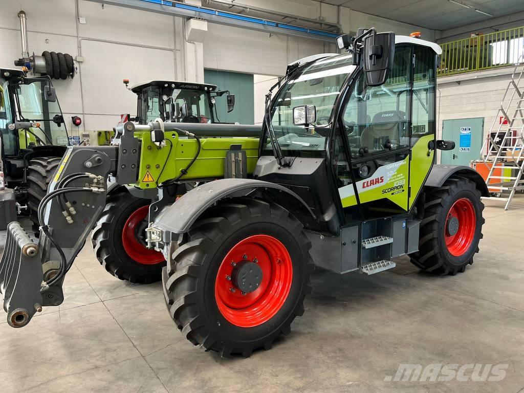 CLAAS Scorpion 1033 ماكينات زراعية أخرى