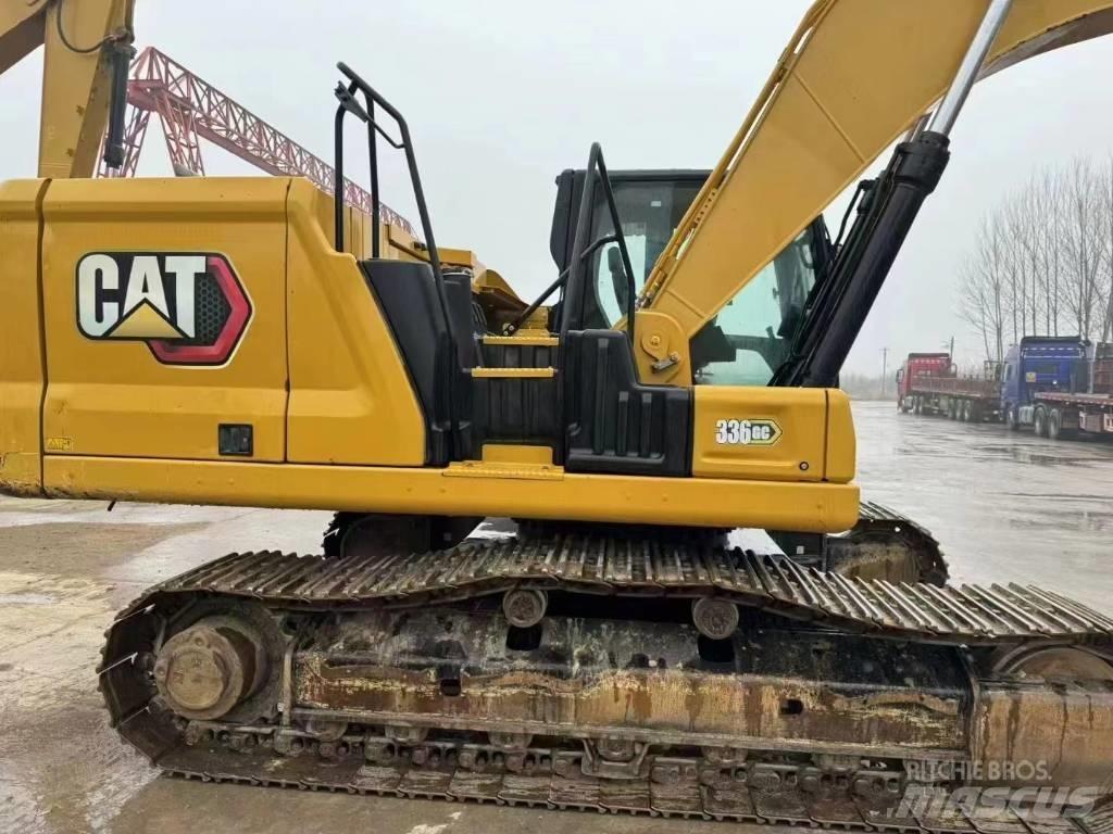 CAT 336GC حفارات زحافة