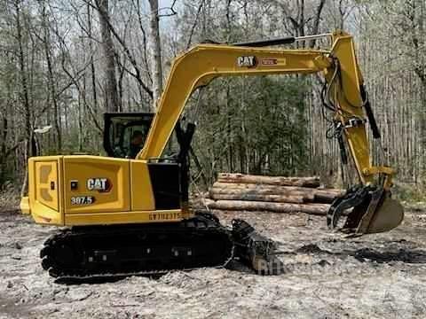 CAT 307.5 حفارات زحافة