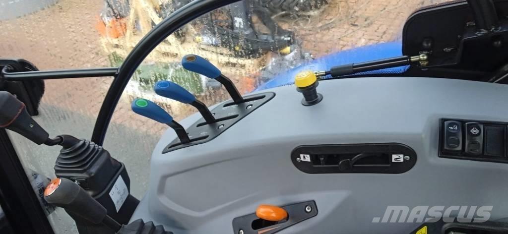 New Holland T5.100S الجرارات