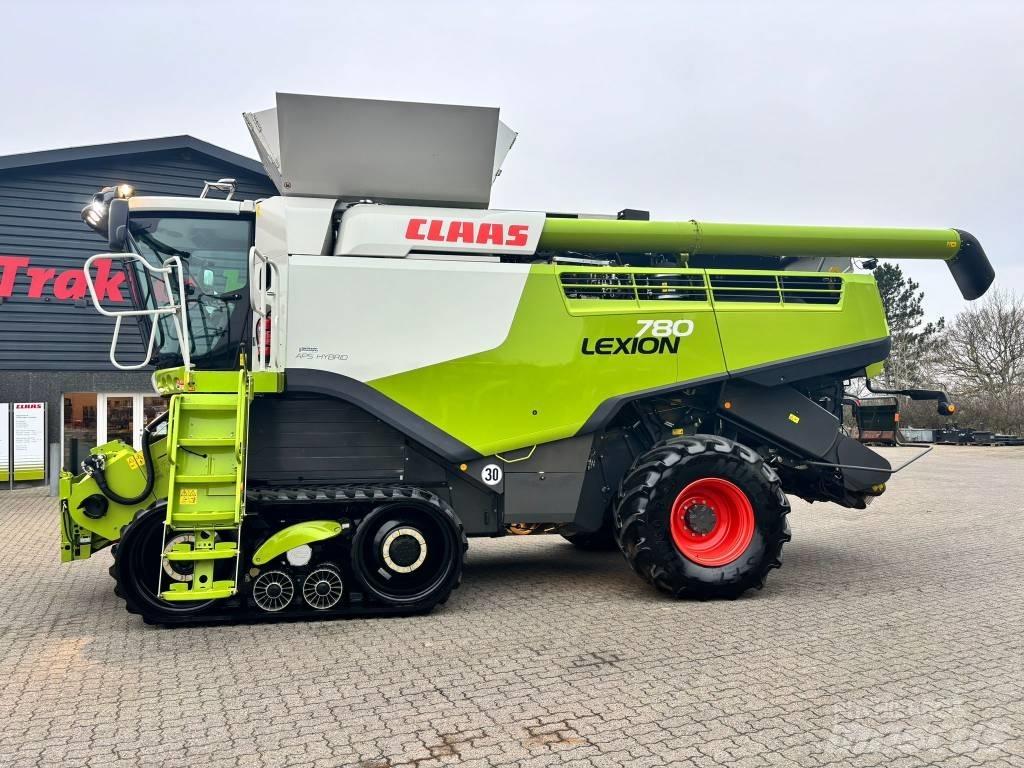 CLAAS LEXION 780 TT حصادات