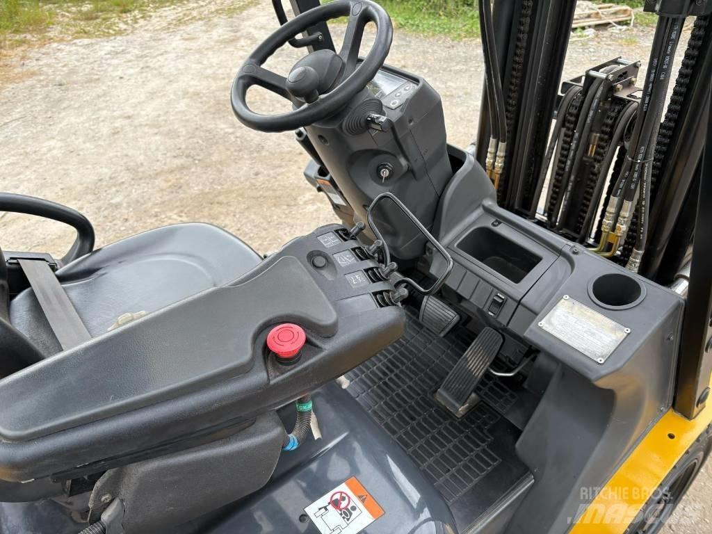 CAT GP 20 N شاحنات LPG