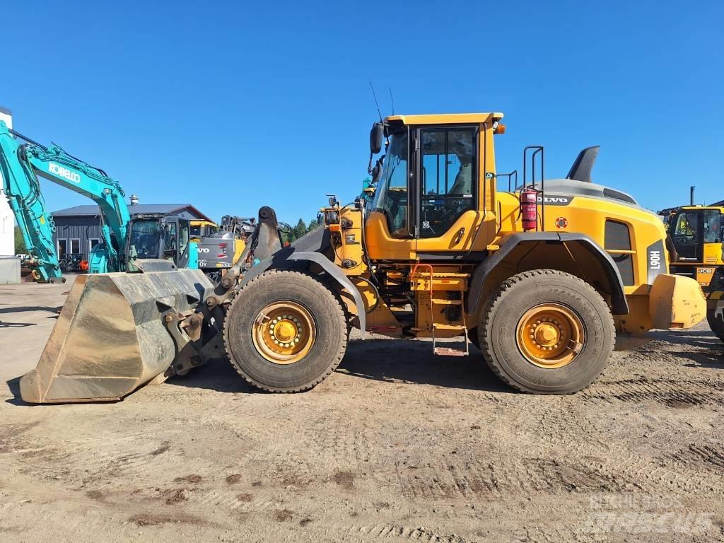 Volvo L 90 H لوادر بعجل