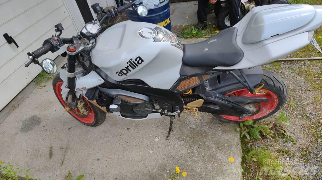 Aprilia 1000 ماكينات زراعية أخرى