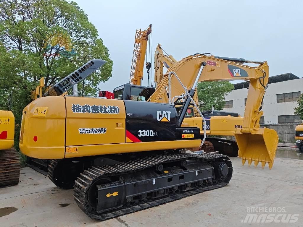 CAT 330 D 2L حفارات زحافة