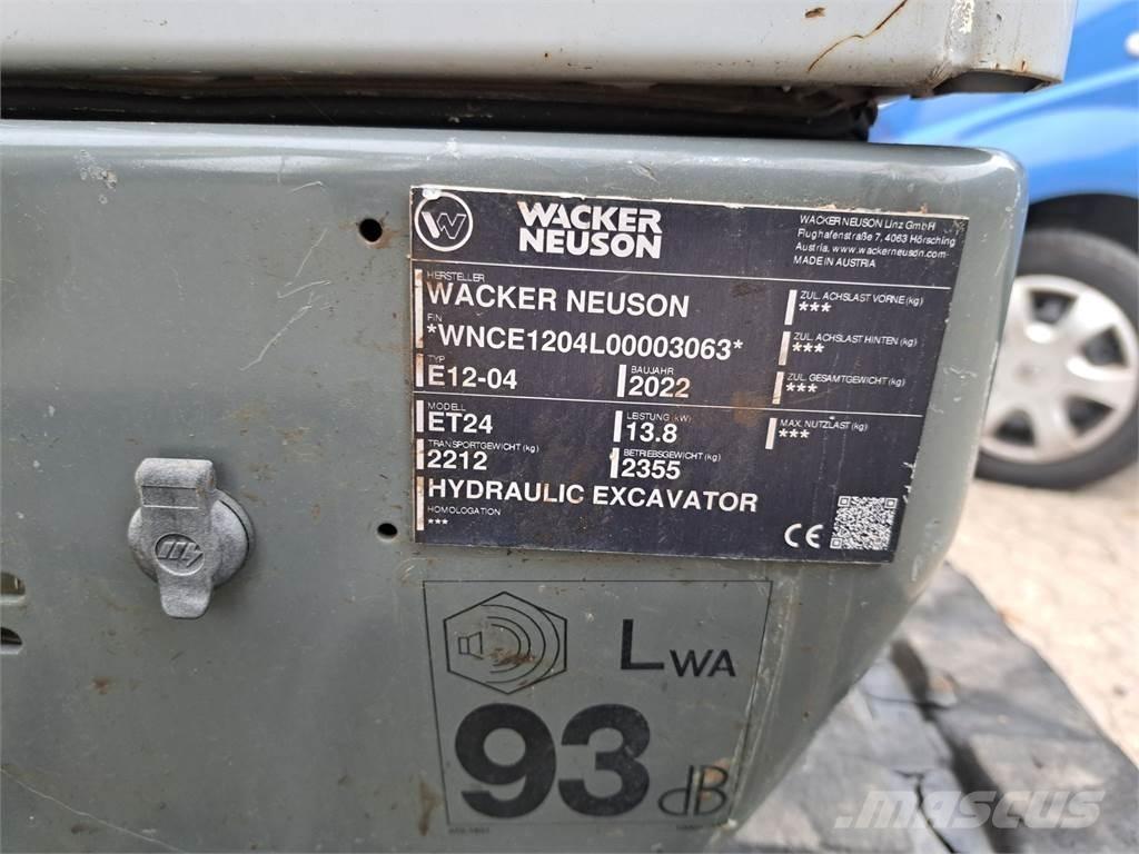 Wacker Neuson ET24 حفارات زحافة