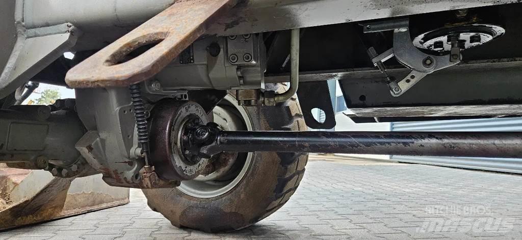 O&K MH 2.5 c حفارات صغيرة أقل من 7 طن (حفارات صغيرة)