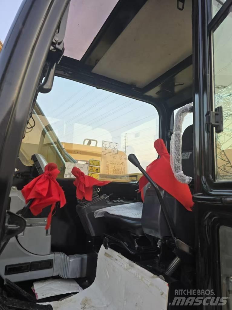 CAT 307 حفارات صغيرة أقل من 7 طن (حفارات صغيرة)