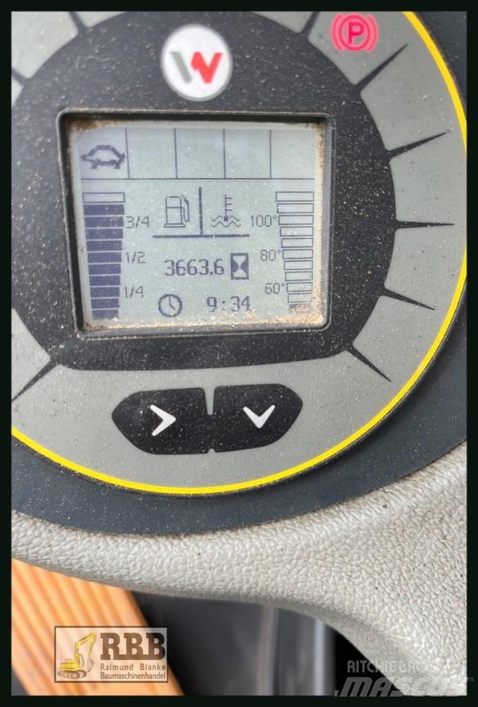 Wacker Neuson EW 100 حفارات بعجل