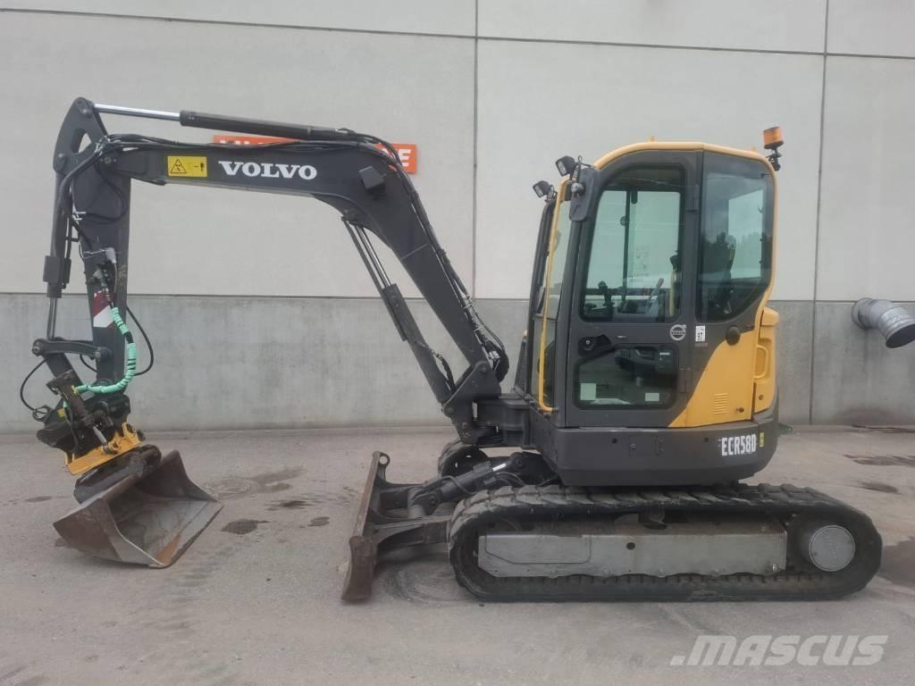 Volvo ECR 58 D حفارات صغيرة أقل من 7 طن (حفارات صغيرة)