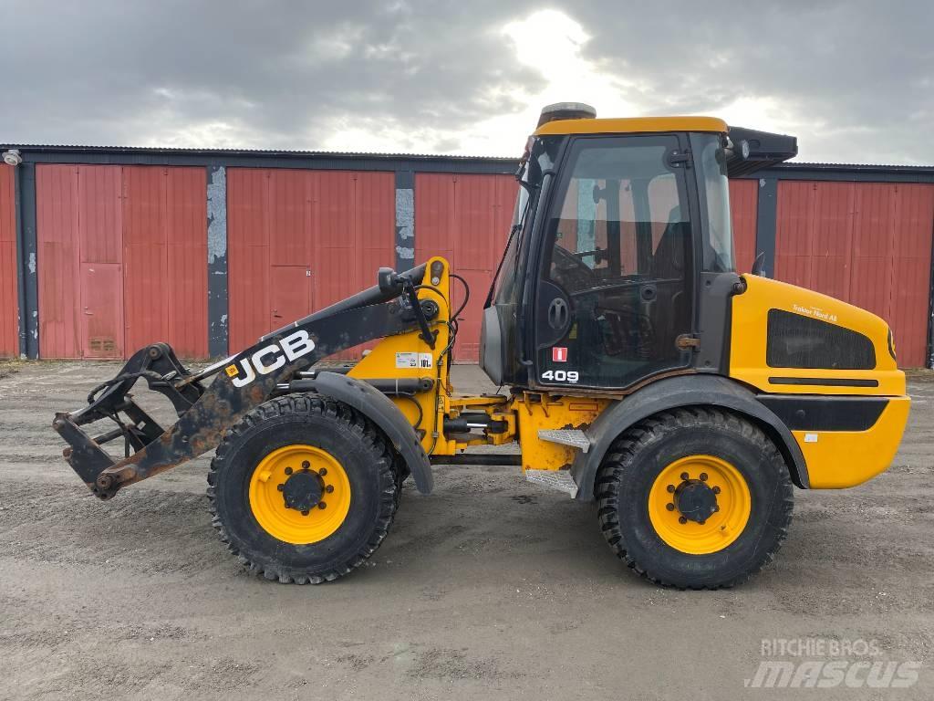 JCB 409 معدات مناولة لأغراض الزراعة