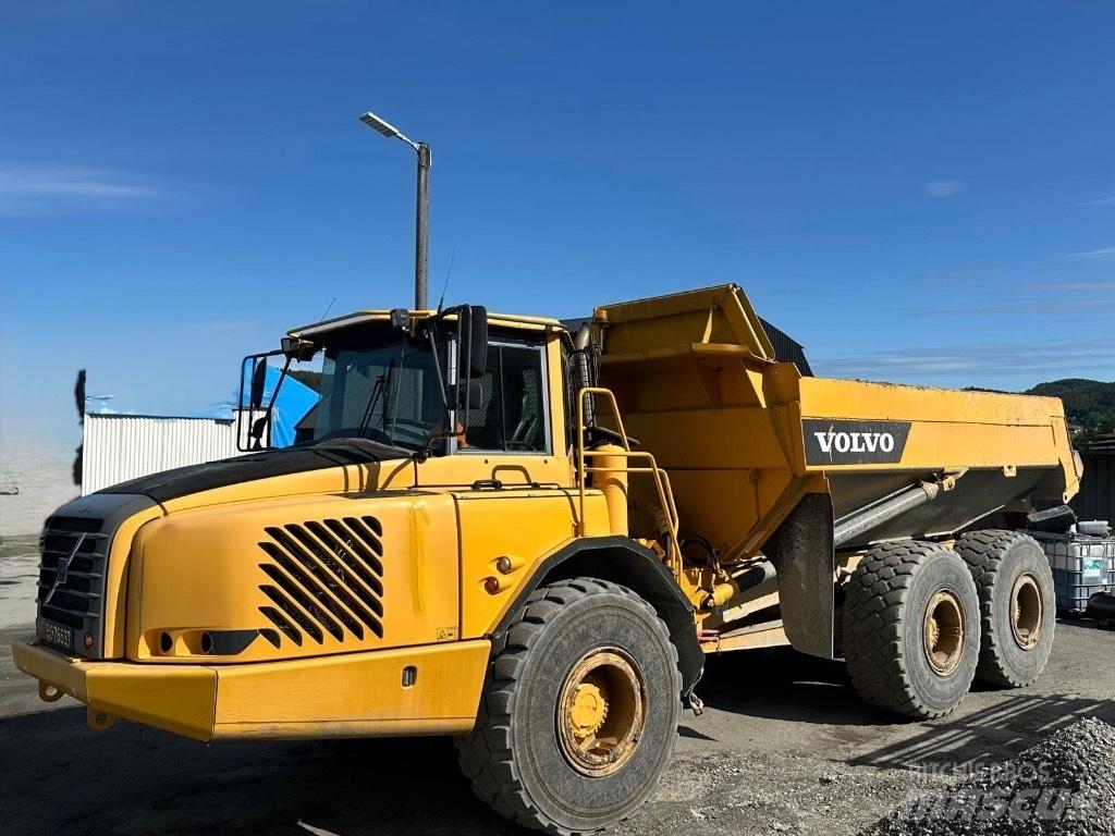 Volvo A 25 D ساحبات مفصلية