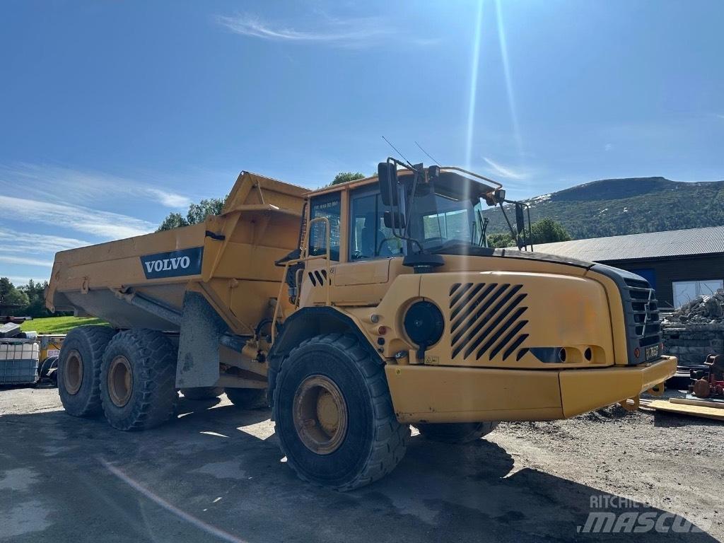 Volvo A 25 D ساحبات مفصلية