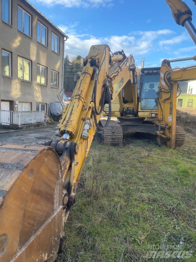 Komatsu PC 240 NLC-8 حفارات زحافة