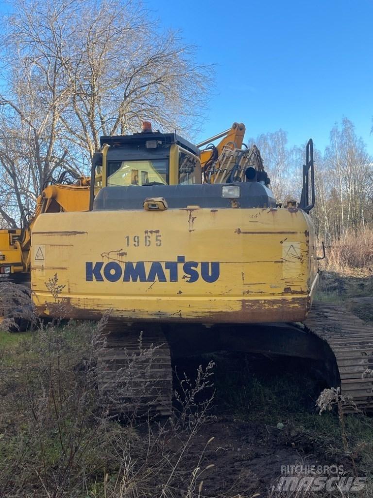 Komatsu PC 240 NLC-8 حفارات زحافة