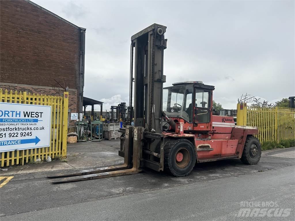 Kalmar DCD160-12 شاحنات الديزل