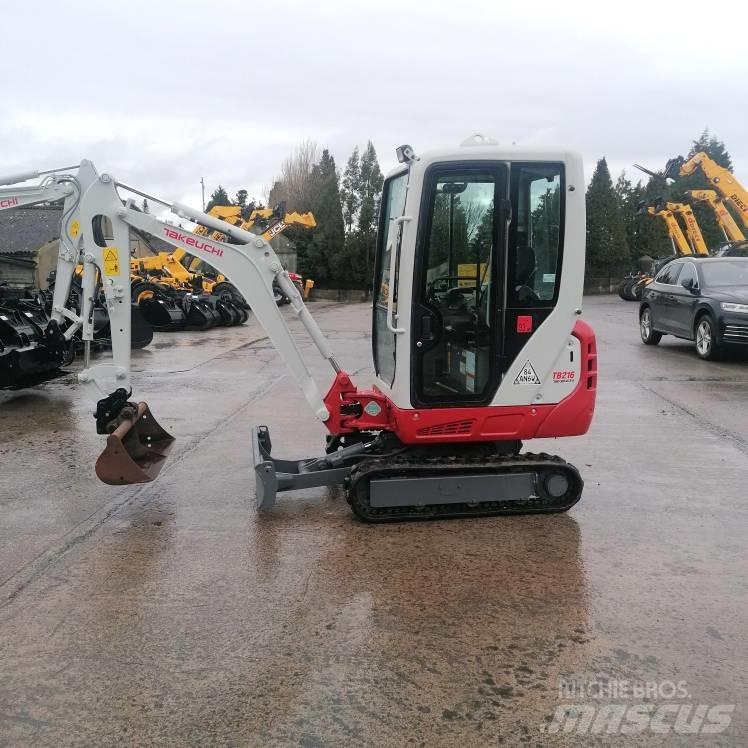 Takeuchi TB216 حفارات صغيرة أقل من 7 طن (حفارات صغيرة)