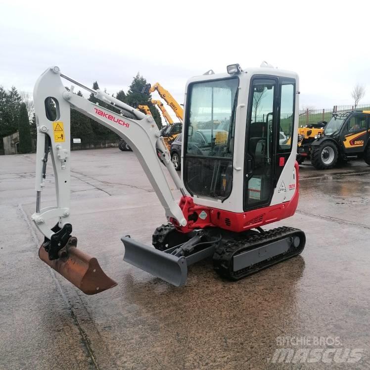 Takeuchi TB216 حفارات صغيرة أقل من 7 طن (حفارات صغيرة)