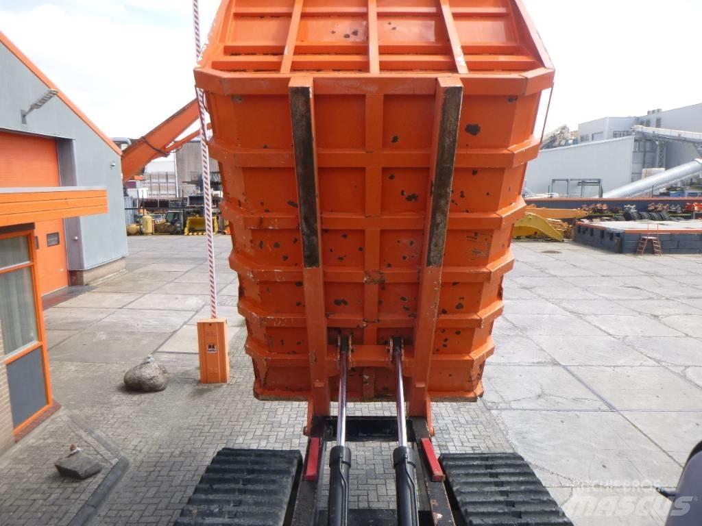 Hitachi CG 110 D-SC عربات نقل قلابة مجنزرة