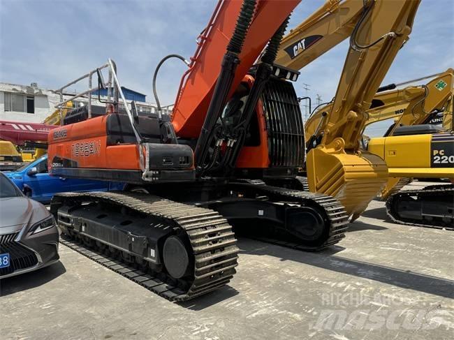 Doosan DX 340 LC حفارات زحافة