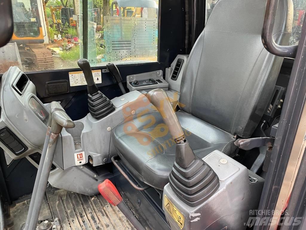 Kubota KX 155 حفارات صغيرة أقل من 7 طن (حفارات صغيرة)