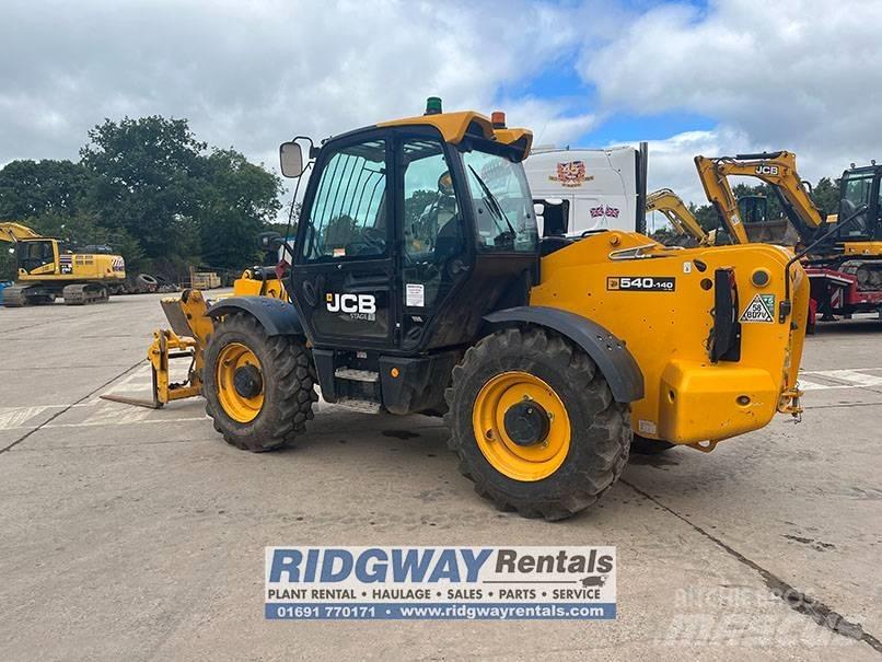 JCB 540-140 مناولات متداخلة
