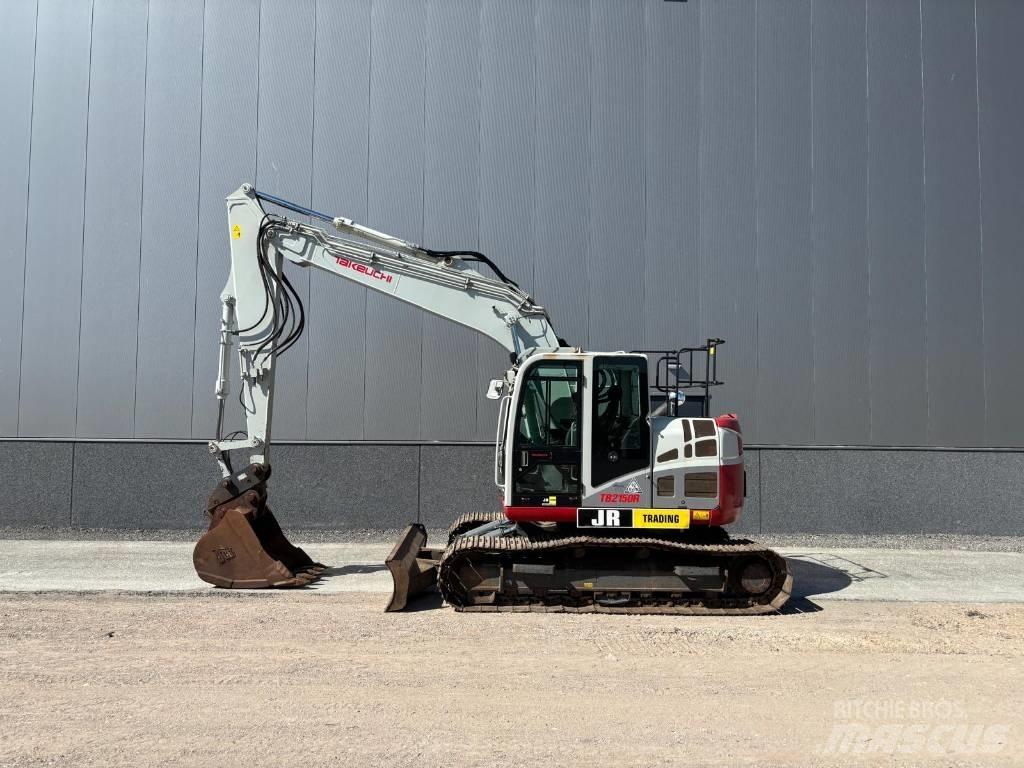 Takeuchi TB 2150 R حفارات زحافة