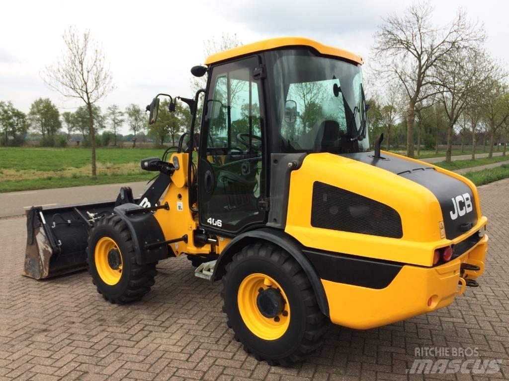 JCB 406 لوادر بعجل