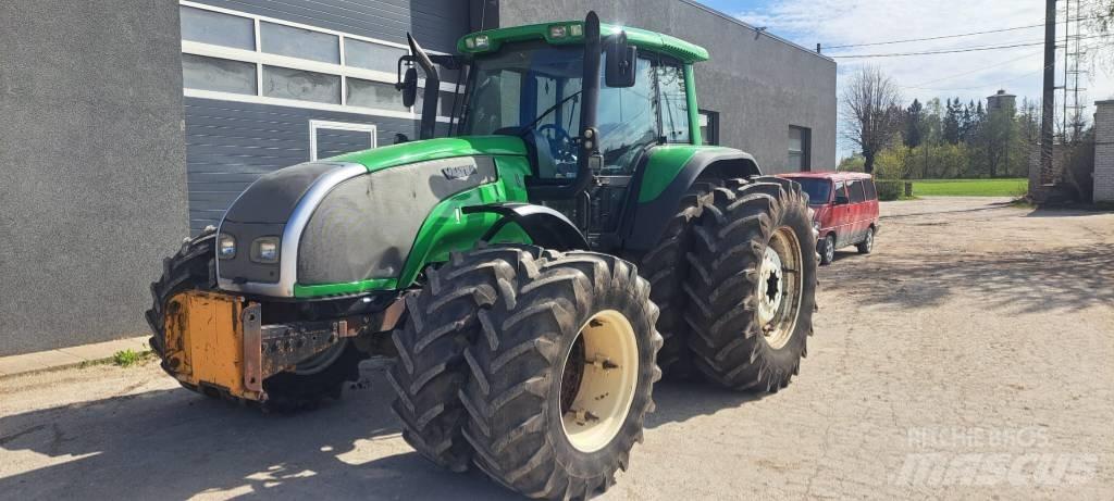Valtra T180-4 الجرارات
