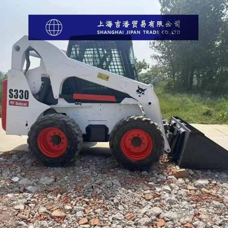 Bobcat S 330 لوادر انزلاقية التوجيه