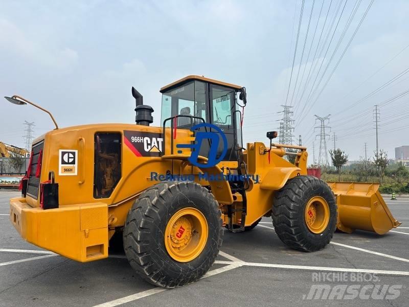 CAT 966H لوادر بعجل