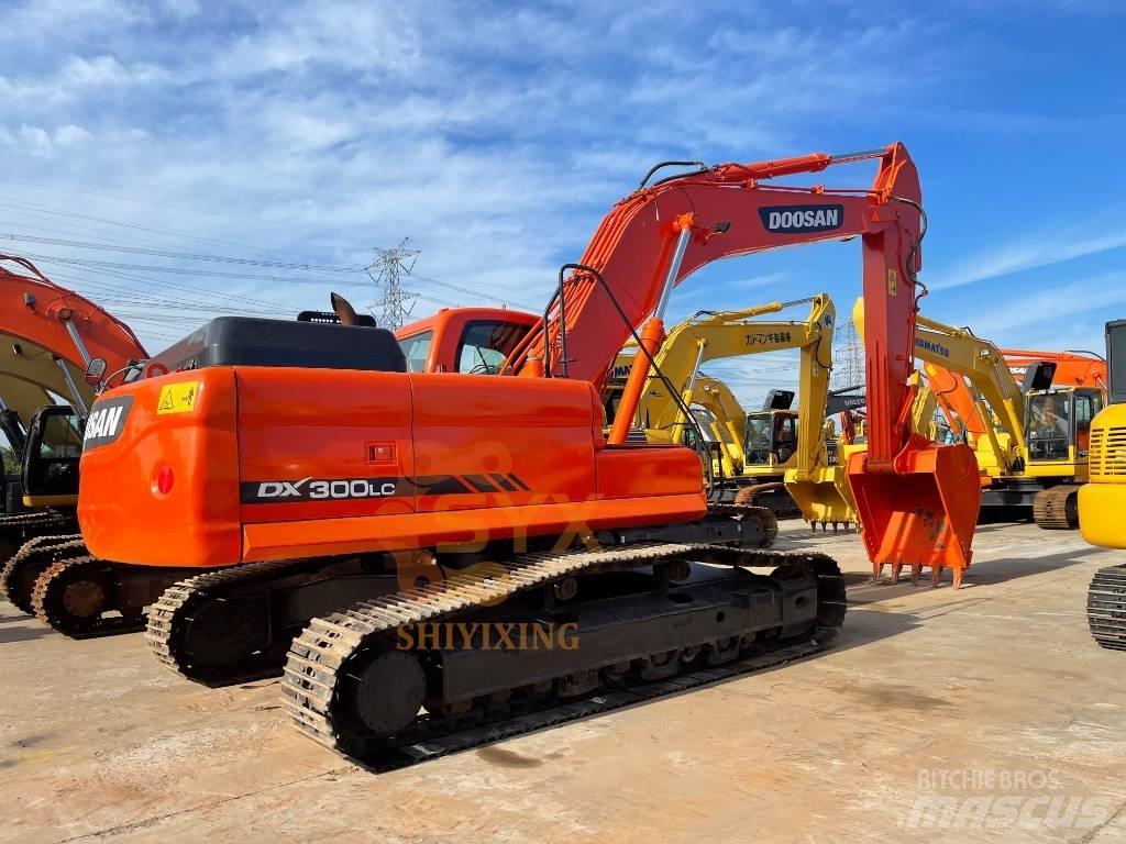 Doosan 300LC حفارات زحافة