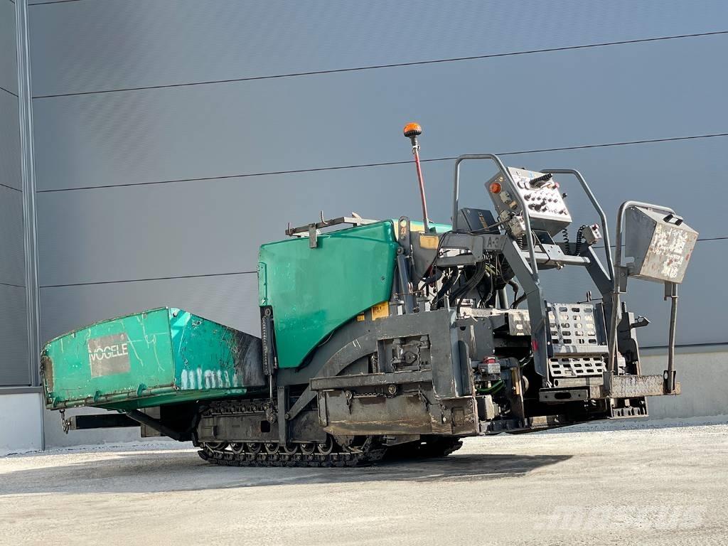 Vögele SUPER 600 معدات السفلتة