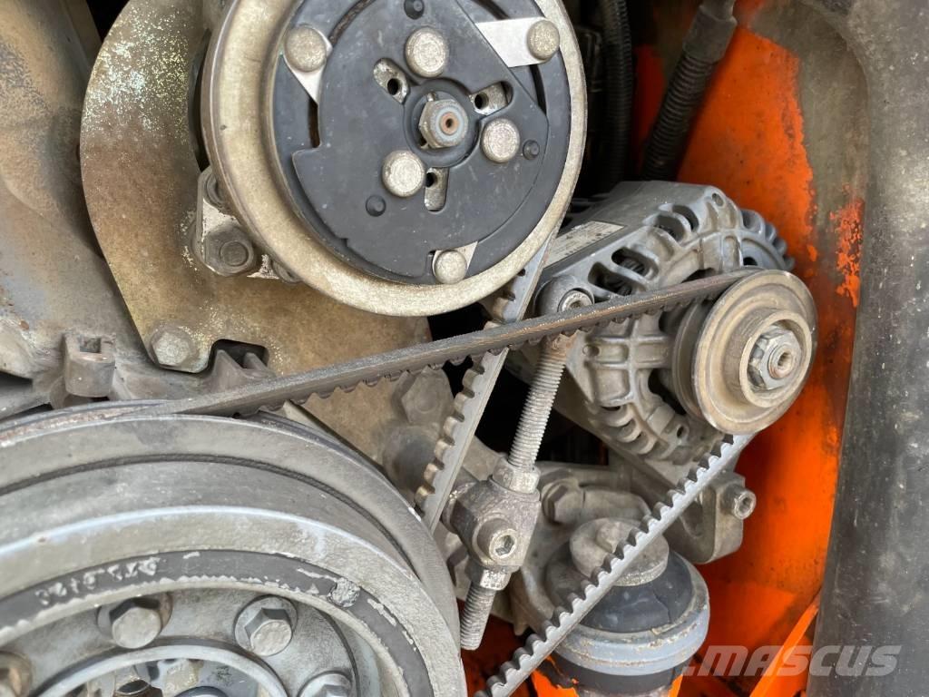 Hamm DV 65 VV مداحل ثنائية الاسطوانة