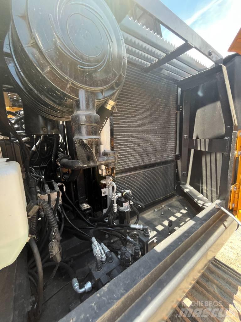 Volvo EC 140 حفارات زحافة