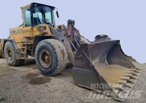 Volvo L 120 C لوادر بعجل