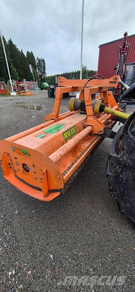 Agrimaster RV 280 جزازات وأغطية المراعي