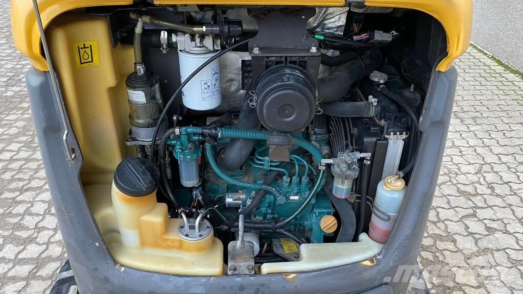 Volvo EC 20 D حفارات صغيرة أقل من 7 طن (حفارات صغيرة)