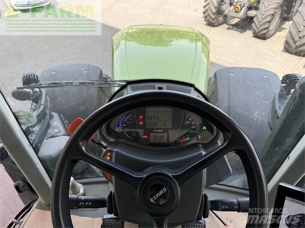 CLAAS axion 960 الجرارات