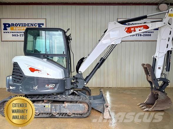 Bobcat E60 حفارات زحافة