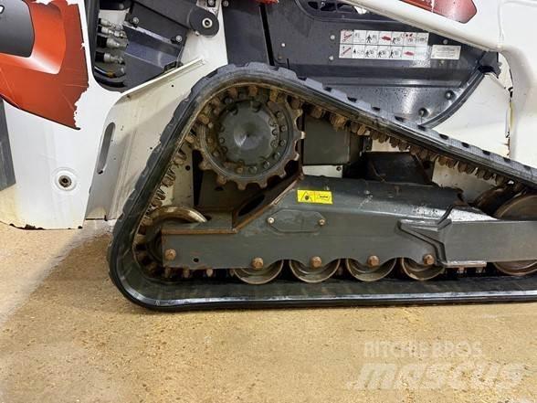 Bobcat T66 لوادر انزلاقية التوجيه