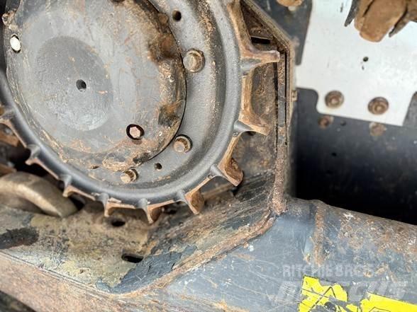 Bobcat T770 لوادر انزلاقية التوجيه