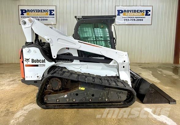 Bobcat T870 لوادر انزلاقية التوجيه