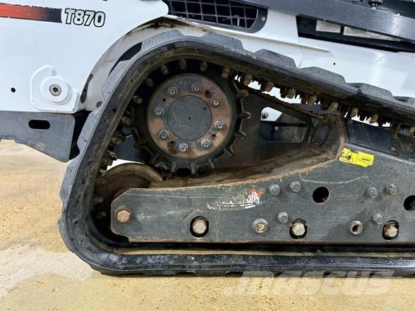 Bobcat T870 لوادر انزلاقية التوجيه