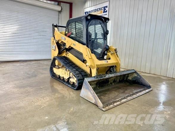 CAT 259D3 لوادر انزلاقية التوجيه
